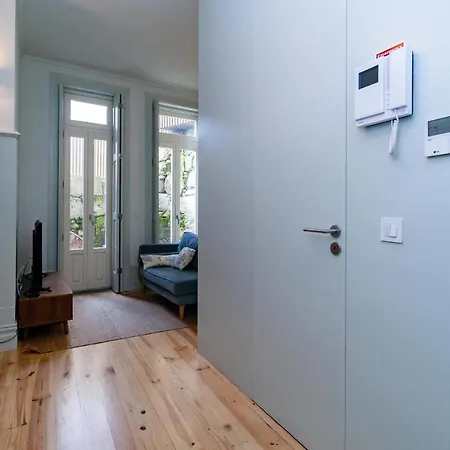 Διαμέρισμα Cozy & Comfy *