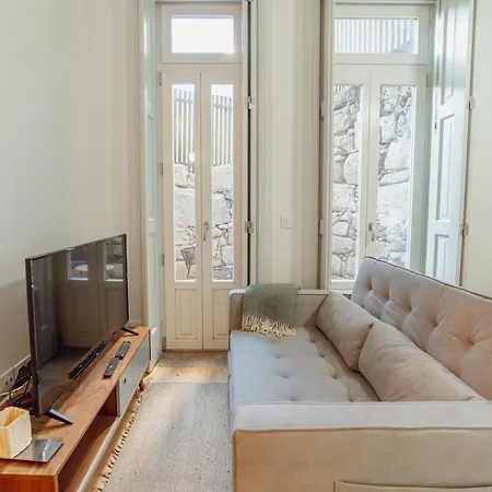 Cozy Flat With Terrace By Hosty Apartamento *