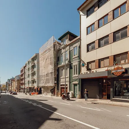 Cozy Flat With Terrace By Hosty Lejlighed