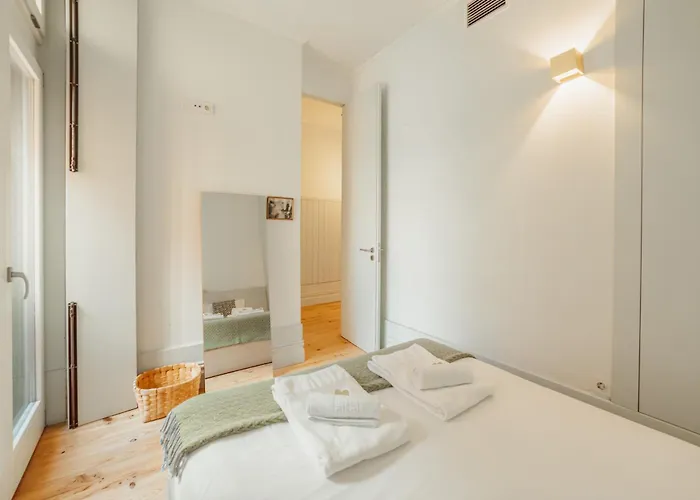 Cozy Flat With Terrace By Hosty * Πόρτο